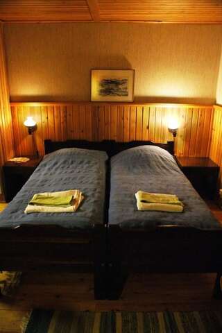 Курортные отели Tankavaara Gold Village Танкаваара Двухместный номер с 1 кроватью или 2 отдельными кроватями-8